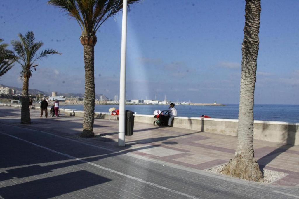 Sublime Appartement Vue Mer Avec Piscine El Campello Eksteriør billede